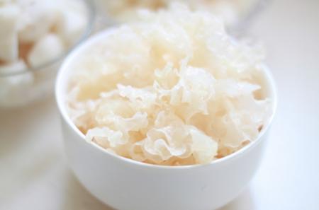 秋季吃哪些食物可以润肺  第3张