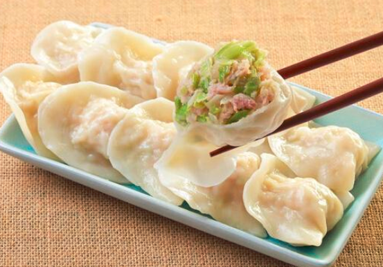孕妇能吃饺子吗_孕妇可以吃韭菜饺子吗_​​孕妇宜吃什么馅的饺子_能蘸醋吗_注意事项  第1张