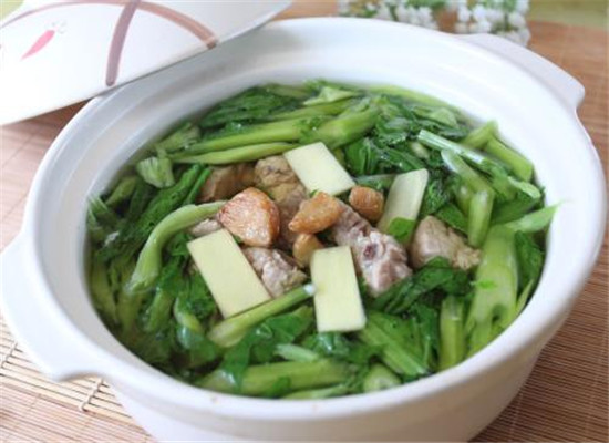 夏季上火便秘很痛苦 试试食疗调理方  第2张