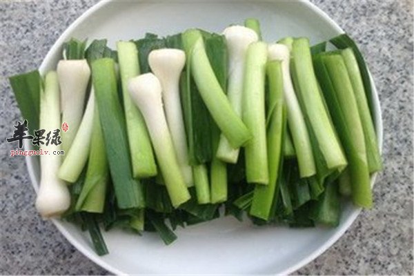 青蒜又称蒜苗 孕妇能吃青蒜吗  第2张