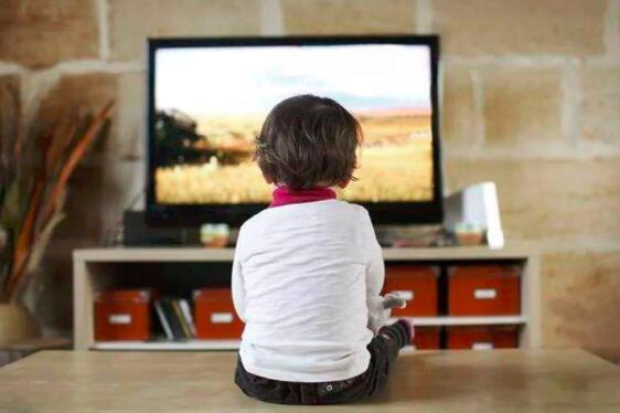 小孩看电视的危害_孩子看电视的注意事项  第2张