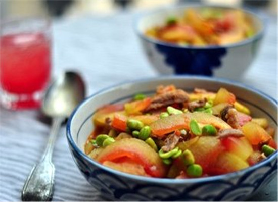 西瓜片炒肉丝 孕妈妈首选西瓜食谱  第2张