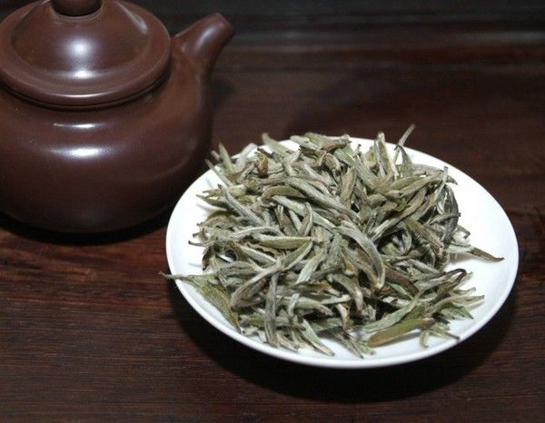 秋季喝茶能除燥润肺 这些茶很适合  第2张