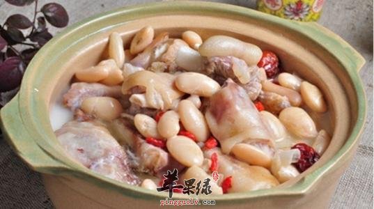 为大家介绍一些具有调经功效的食谱