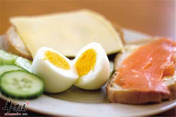 补充这些食物帮助预防产后脱发  第4张