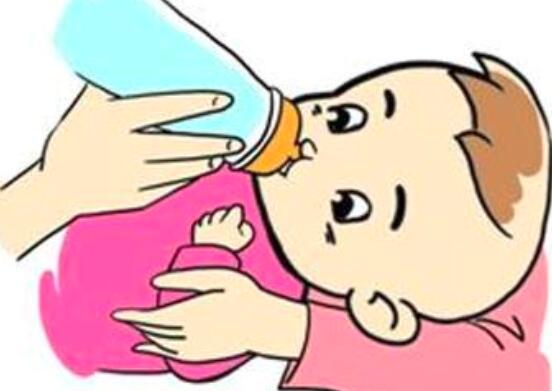 婴儿有厌奶期吗_婴儿吐奶怎么回事