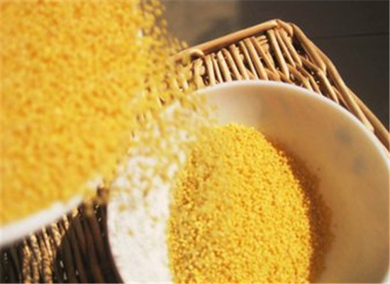 立秋以后肠胃要调理 养胃小米卷心菜  第1张