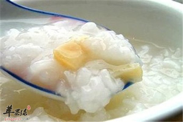 秋分养生少不了 百合粥银耳汤  第3张