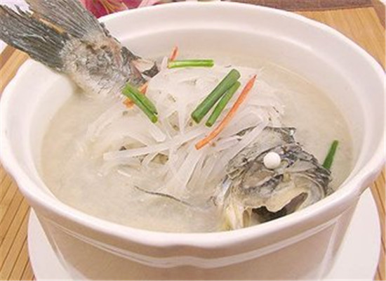 羊水过多的孕妇 饮食调理很重要