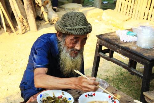老年人长期酗酒引发哪些疾病  第4张