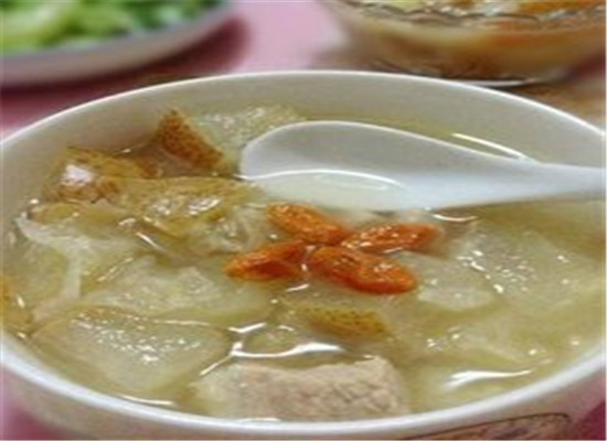 怎样让女性气色好起来 补虚食谱推荐