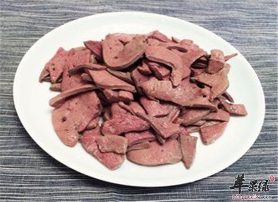 脸色不好是肾气不足的表现 这些食物改善  第3张
