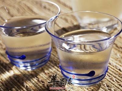 夏季这样做保健康 多喝水还要养阳  第1张