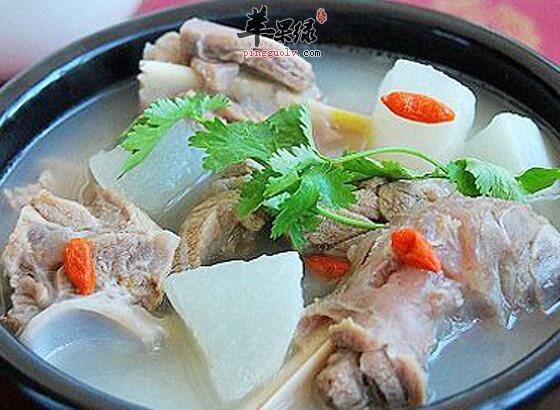 选择合适食物来健脾胃 雨水时节要常吃  第1张