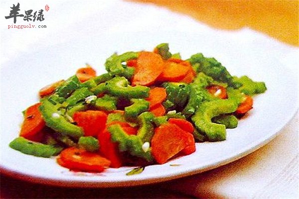 葱油苦瓜胡萝卜——夏季开胃祛湿  第4张