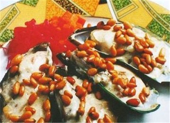 女性吃什么能丰胸 夏季必选食材  第2张