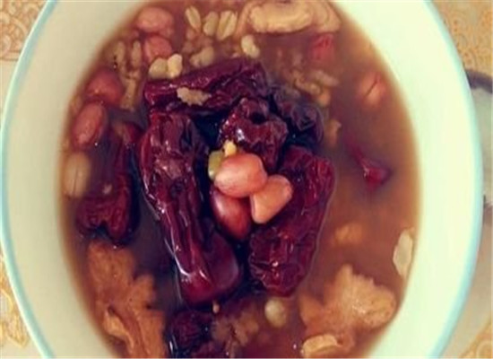 三道补虚食谱 让女性吃出好气色  第3张