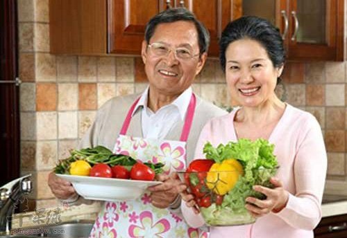 老年人营养不良要这样吃
