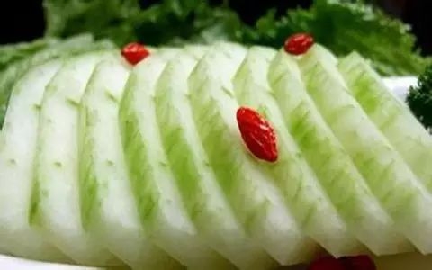 秋季养生多吃瓜 这些食物很适合  第1张