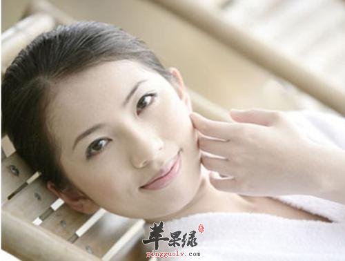 引发女性脸色发黄的因素