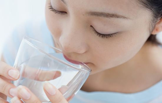 孕妇喝水少对胎儿的影响_危害  第3张