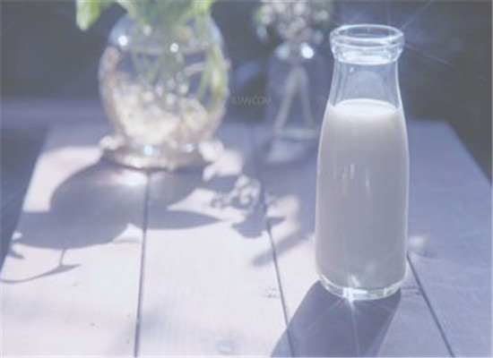 女性喝牛奶会痛经吗 有什么好处  第4张
