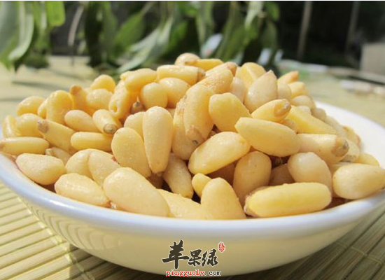 秋季滋润皮肤就要多吃果仁  第4张