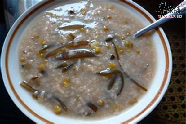 绿豆海带粥——夏季清热解毒降压利尿  第3张