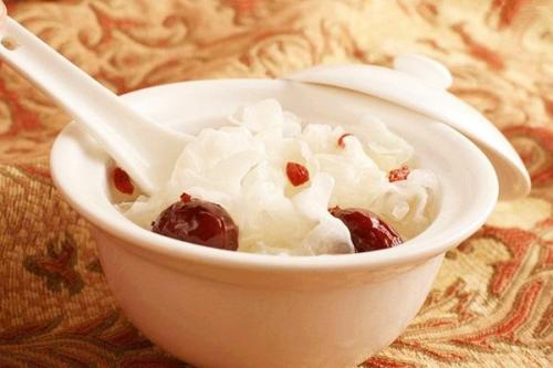 秋季就要这样吃 这些食物很不错