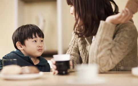 如何纠正宝宝厌食 这些方法很不错  第2张