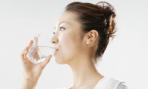 秋季如何润燥 教你几招能缓解  第1张