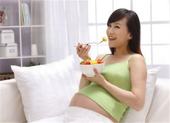 妊娠高血压孕妇多吃水果控制盐摄入