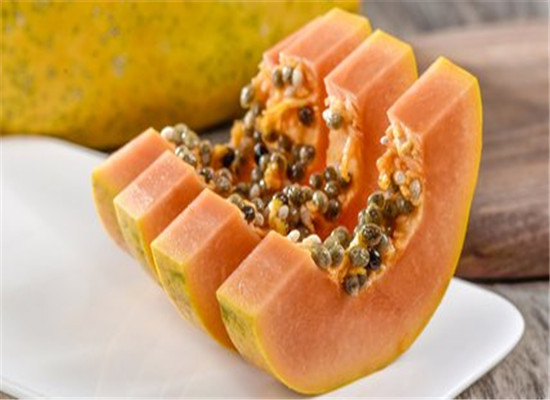 女性吃什么能丰胸 夏季必选食材  第3张