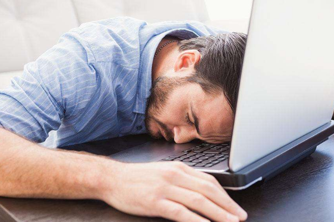 夏季男性睡眠不足的危害有哪些  第3张