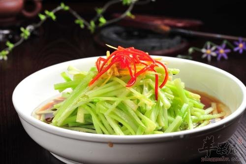 芹菜怎么吃减肥 推荐几种吃法  第2张