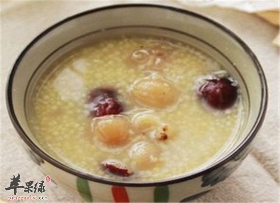 老人易患脑梗塞病 食疗方法来调理