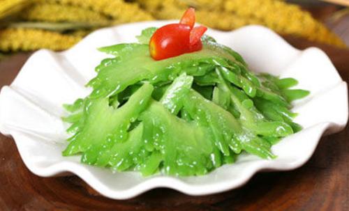 夏季适量吃辛辣和苦味食物  第1张