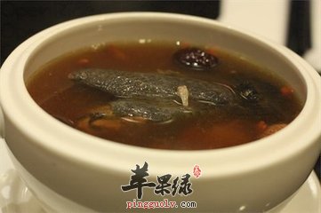 女性月经不调 推荐活血调经的食谱  第1张