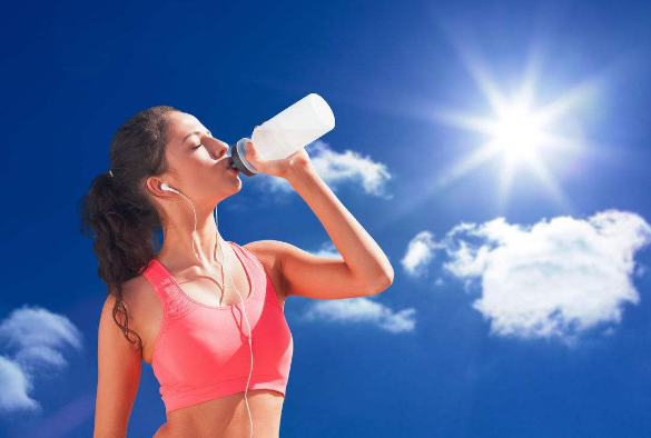 女性夏季美白的秘方有哪些  第1张