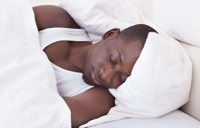夏季男性睡眠不足的危害有哪些  第4张