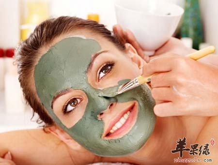 推荐几款面膜 帮助女性去色斑  第2张