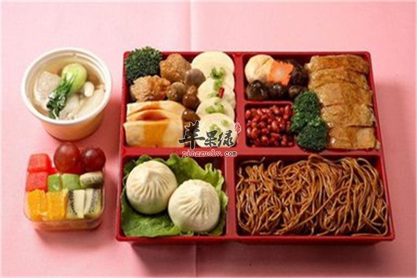 老年人如何饮食 均衡营养很重要  第2张