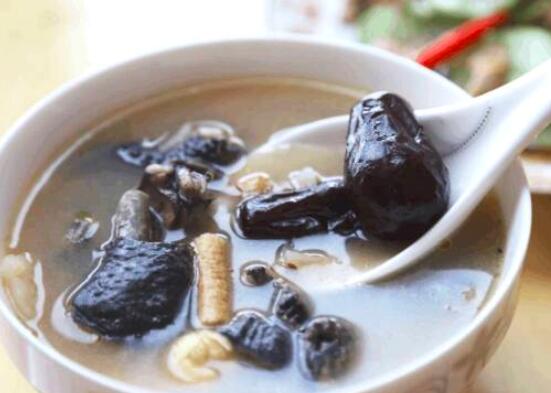 月经推迟有哪些饮食调理  第3张