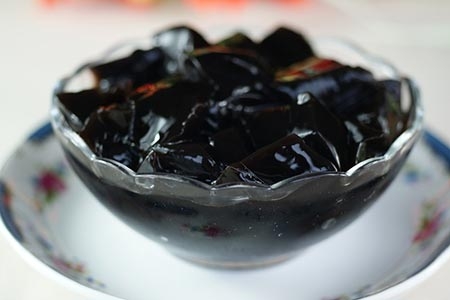 夏季炎热上火就要吃龟苓膏  第3张